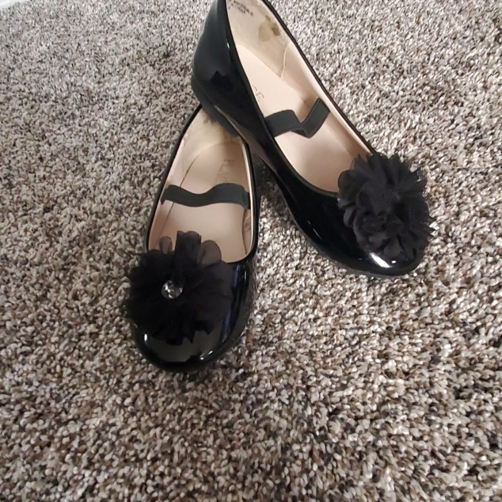 Dress shoes
